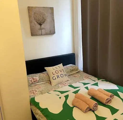 Nice Flat In Heart Of London